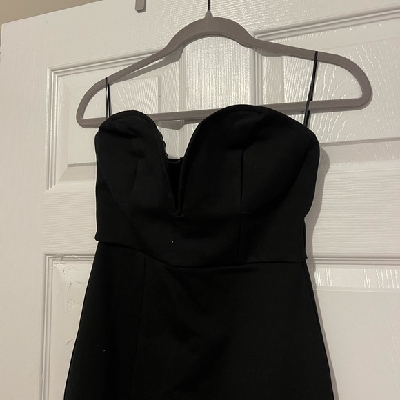 Superdown prom dress worn one time perfect condition - Picture 4 of 4